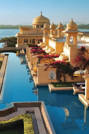 The-Oberoi-Udaivilas_pool
